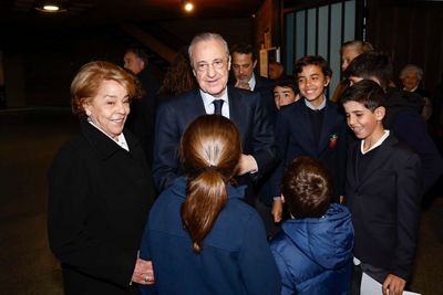 misa funeral por amancio amaro