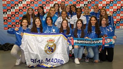 Jugadoras de las escuelas de La Gavia y de la Gimnástica de Colmenajero presenciaron el Real Madrid-Levante Las Planas
