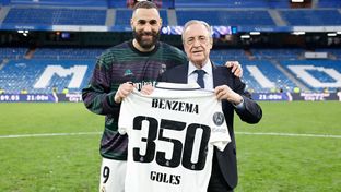 Benzema supera los 350 goles con el Real Madrid