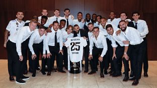 Benzema: 25 títulos com o Real Madrid