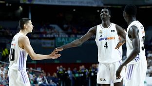 Ismaila y Egor debutan con el Real Madrid