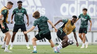 Último treino antes de receber o Manchester City