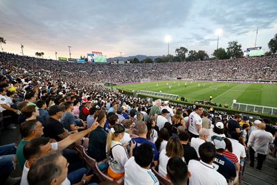 rose bowl stadium los angeles
