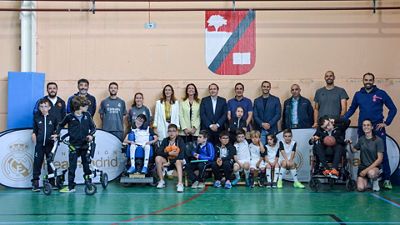 GSK, con los beneficiarios de las escuelas adaptadas de la Fundación Real Madrid y la Fundación Ana Carolina Díez Mahou