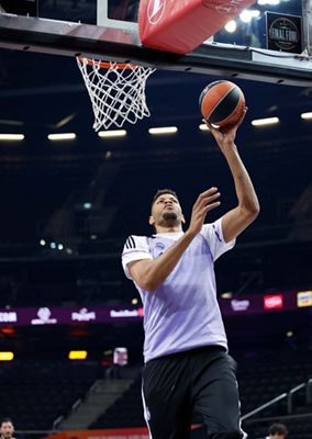 entrenamiento del real madrid en kaunas