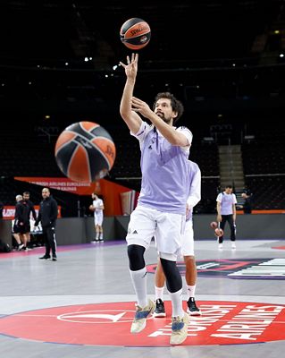 entrenamiento del real madrid en kaunas
