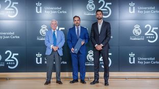 La escuela sociodeportiva de la Fundación en Fuenlabrada continuará en el campus universitario