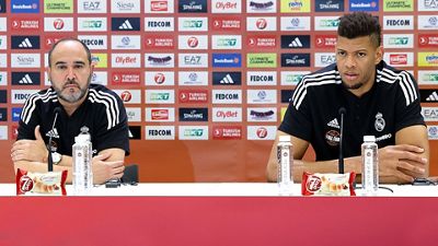 Chus Mateo: “Sólo quedan 40 minutos más y haremos todo lo posible para ganar el título”