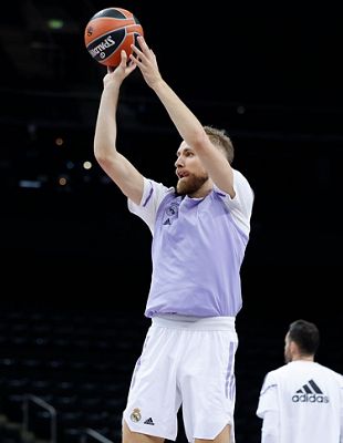 entrenamiento del real madrid de baloncesto