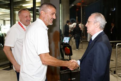 el presidente felicitó al júnior