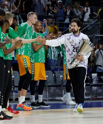 el real madrid ofreció la undécima a la afición en el wizink center