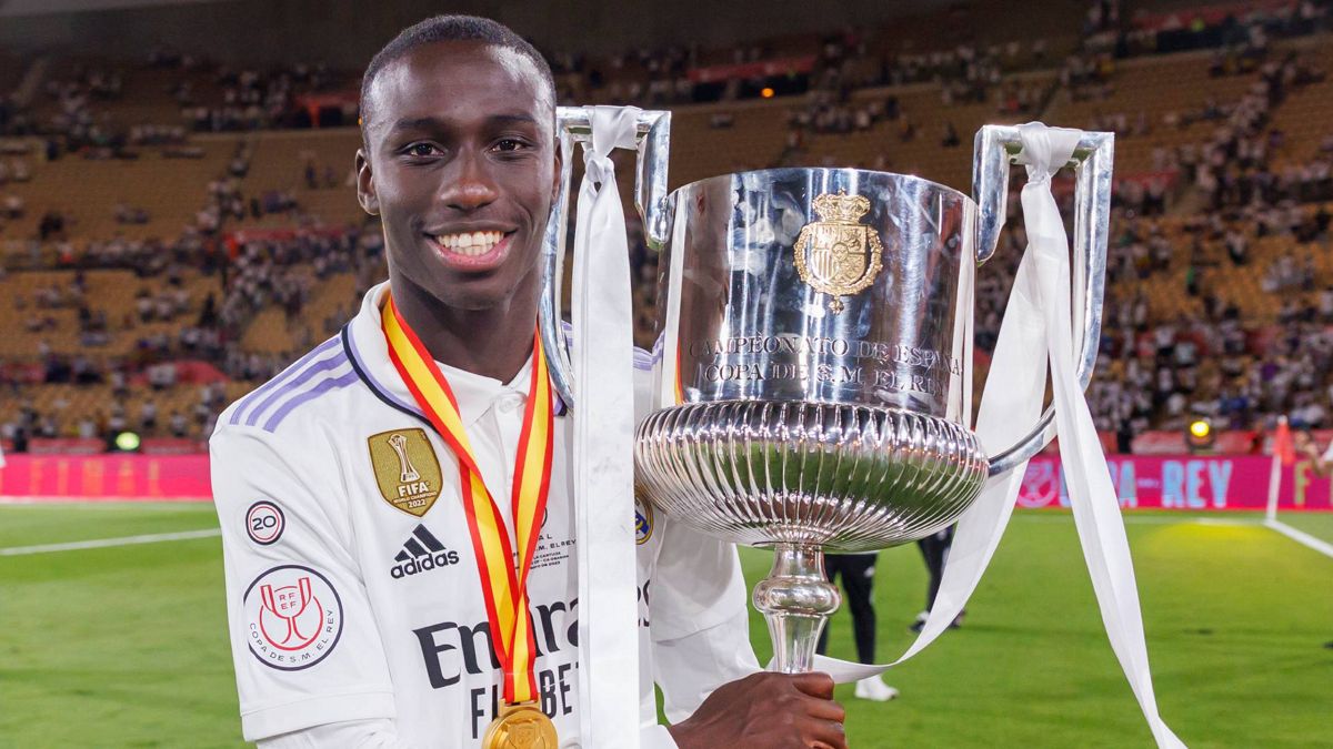 Mendy turns 28