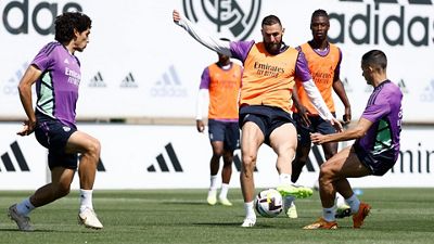 Último treino antes de receber o Atlético de Bilbau