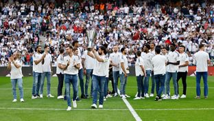 El Real Madrid de baloncesto ofreció la Undécima al Santiago Bernabéu