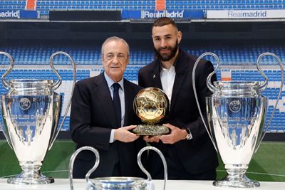 acto de homenaje y despedida de benzema