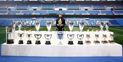 acto de homenaje y despedida de benzema