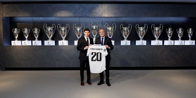 presentación de fran garcía como jugador del real madrid