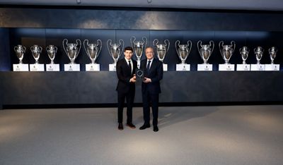 presentación de fran garcía como jugador del real madrid