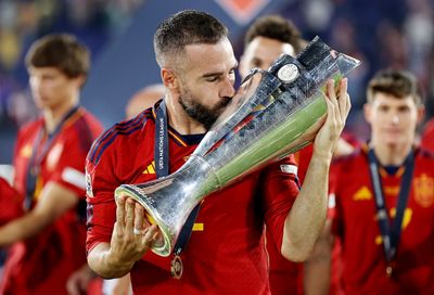 nacho carvajal joselu y fran garcía campeones de la nations league