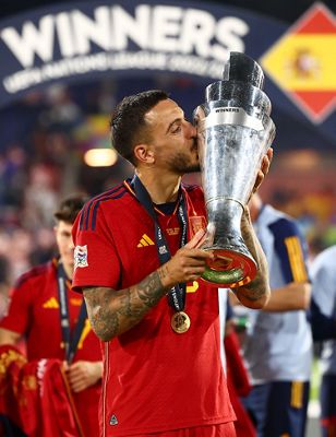 nacho carvajal joselu y fran garcía campeones de la nations league