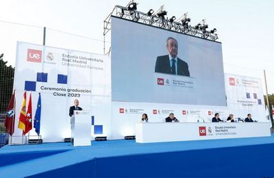 acto de graduación de la xvii promoción de la escuela universitaria real madrid universidad europea