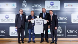 Butragueño presentó los clinics de la Fundación en Jerusalén