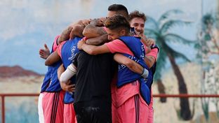 Más de 1.800 internos en cárceles participaron esta temporada en el programa de fútbol y baloncesto de la Fundación
