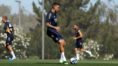 Nacho, Carvajal e Joselu incorporaram os treinos