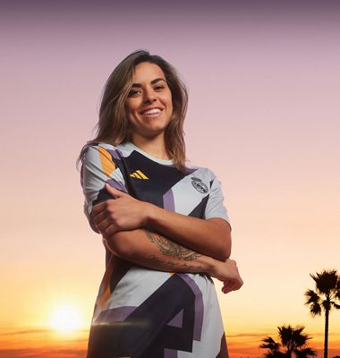 el real madrid y adidas presentan la segunda camiseta de la temporada 2023-24