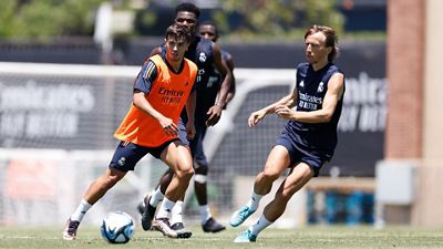 Primer entrenamiento del Real Madrid en UCLA