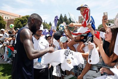 encuentro con los aficionados en los ángeles