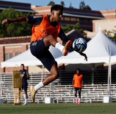 entrenamiento del real madrid en los ángeles