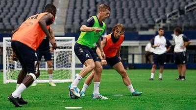 The AT&T Stadium in Dallas hosts another training session