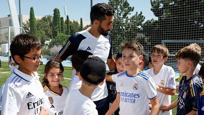 Arbeloa, con los participantes del Campus Experience de la Fundación