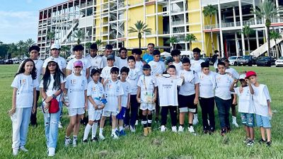 Beneficiarios de las escuelas de la Fundación en Miami presenciaron el partido del Real Madrid ante la Juventus