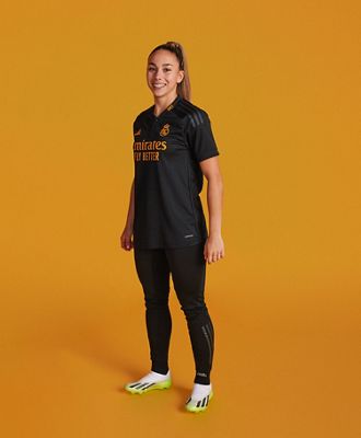 el real madrid y adidas presentan la tercera camiseta de la temporada 2023-24