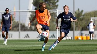 Último treino antes da estreia na Liga