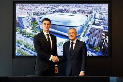 presentación de kepa como jugador del real madrid