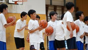 Éxito de los clínics de baloncesto de la Fundación Real Madrid en Japón