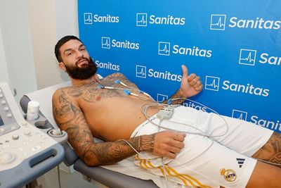 reconocimientos médicos de la plantilla de baloncesto