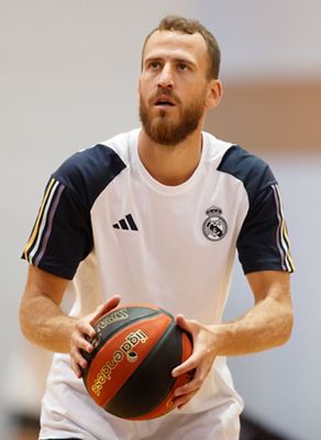 entrenamiento del real madrid de baloncesto