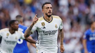 Joselu: “El estadio es impresionante y nos ha empujado a la victoria”