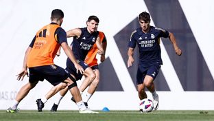Primer entrenamiento de la semana en la Ciudad Real Madrid