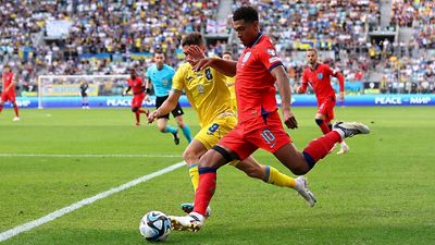 1-1: Bellingham, titular en el empate de Inglaterra contra Ucrania