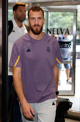 llegada del real madrid de baloncesto a murcia