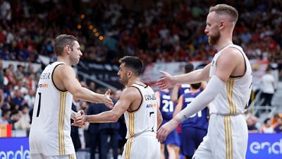 80-90: On to the Super Cup final!