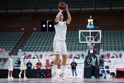 entrenamiento del real madrid de baloncesto