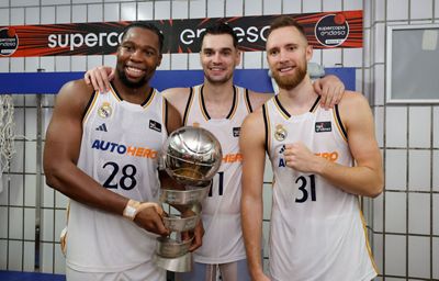 la celebración de los campeones en el vestuario