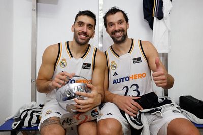 la celebración de los campeones en el vestuario