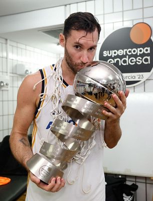 la celebración de los campeones en el vestuario